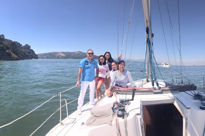 2-Hour Private Sailboat Charter in the San Francisco Bay - Private sailing on San Francisco Bay: why it feels different
