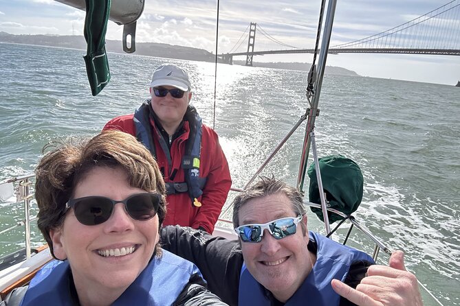 2hr. SUNSET Sailing Experience on San Francisco Bay - On-Board Comfort: Drinks, Snacks, and a Max of 6 People