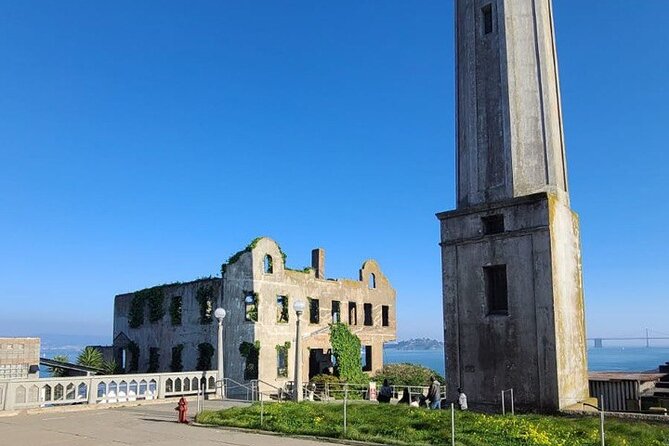 Alcatraz Plus San Francisco City Combo Tour - Lombard Street and the Marina: Short Stops, Big Payoff Views