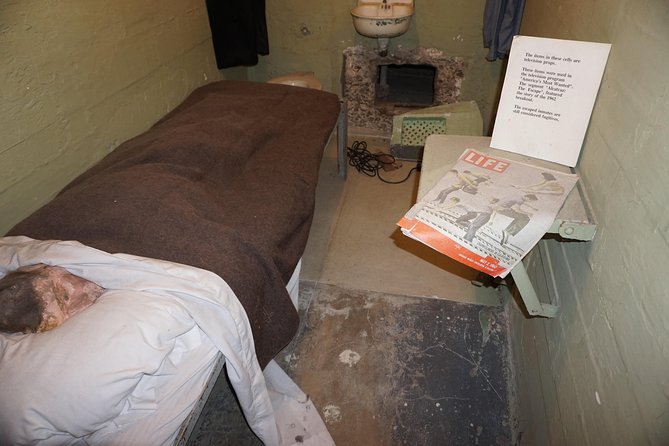 Best Alcatraz Prison Tickets & San Francisco Combo Tour - The Pier 33 handoff: planning for food, timing, and transport