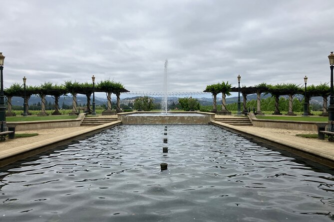 Best Private Wine Tours of Napa Valley-Sonoma for up to 8 people - Price and real value: $400 per group for up to 8 people