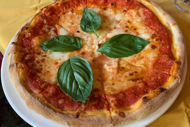 Chinatown & North BeachLittle Italy: 7 Tastings & History - How the “7 tastings” actually feel in real life