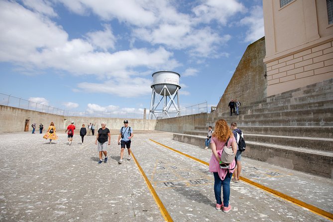 Combo Tour: Alcatraz Island and San Francisco Grand City Tour - Golden Gate Bridge and Palace of Fine Arts: Two Stops That Set the Tone