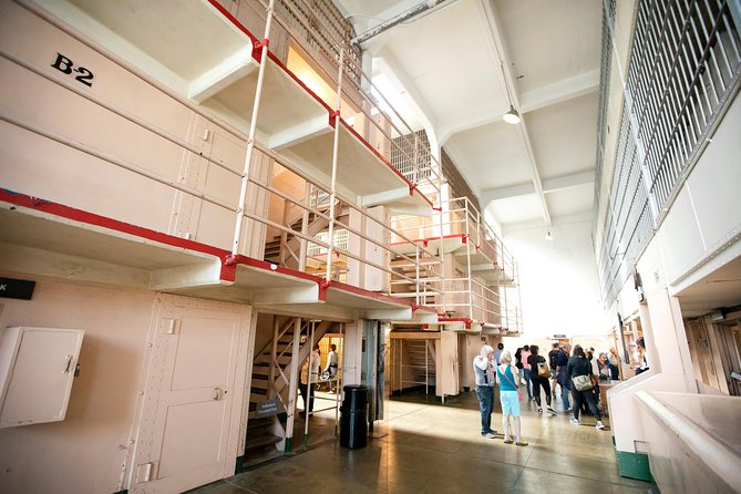 Combo Tour: Alcatraz Island and San Francisco Grand City Tour - Meeting Up and Getting Your Bearings for the Day