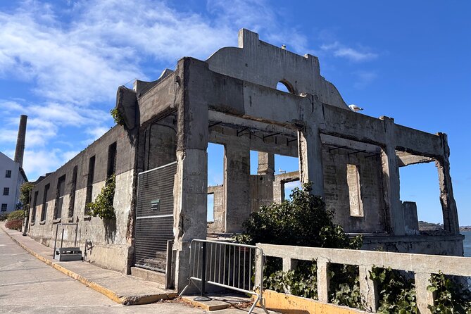 Official Alcatraz Island Prison Tour and San Francisco Bay Cruise - A Two-Stop Day: Pier 33 to Alcatraz, then Pier 39