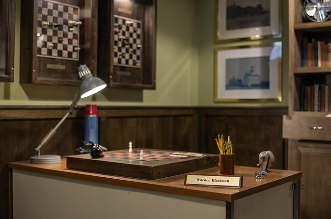 Prison Break Alcatraz Escape Room in Fisherman's Wharf - The potential shared experience: what it means for your team