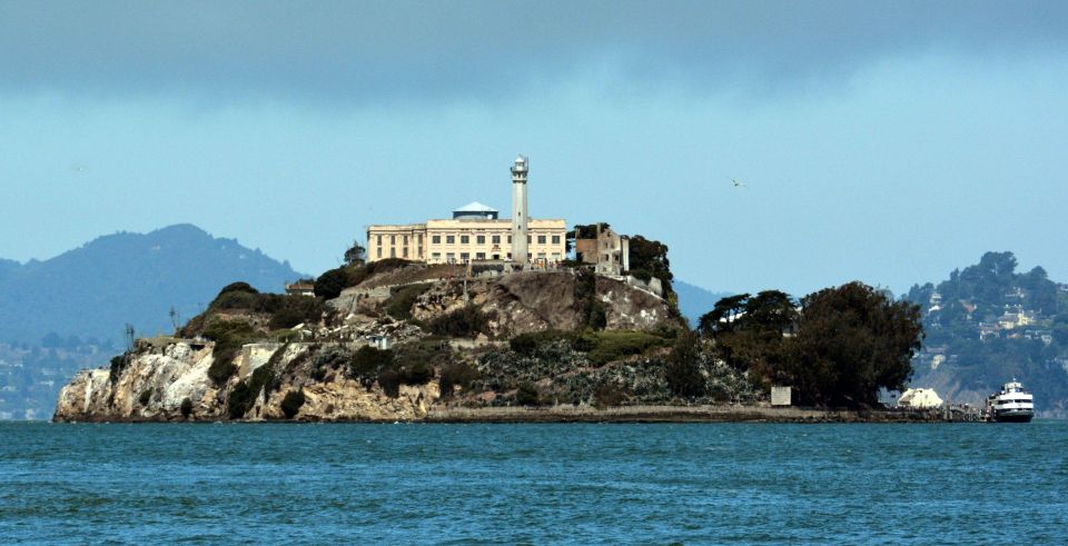 San Francisco: Alcatraz Island & 2 Hour Bike Rental - Inside Alcatraz: cellhouse entry plus audio tour context