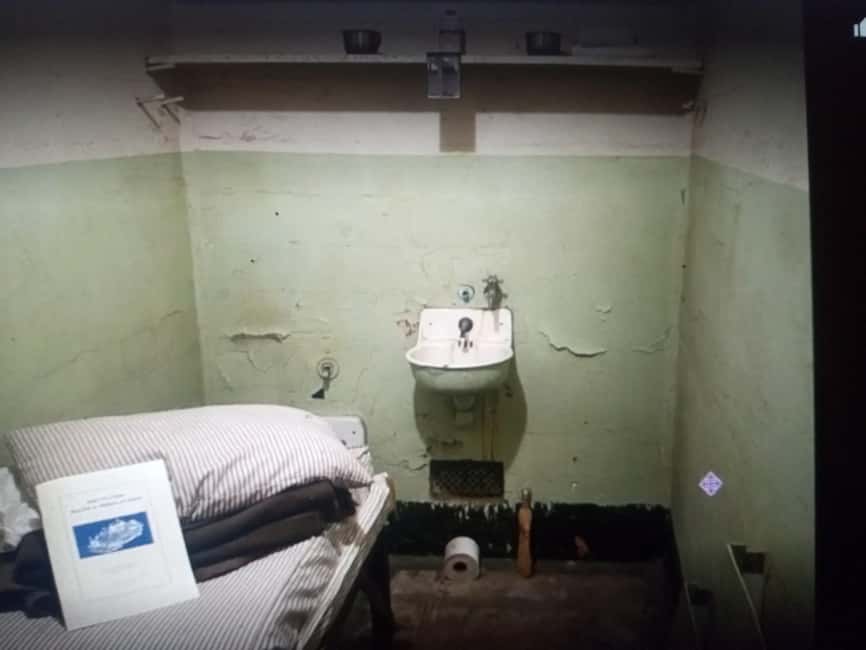 San Francisco: Alcatraz Island Tour with 1 Hour Bike Rental - Key highlights that matter
