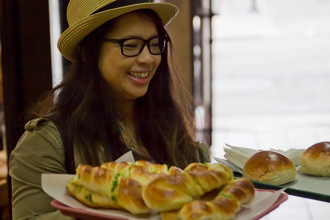 San Francisco Chinatown Food Tour - New Hollywood Bakery: The Cha Siu Pork Bun Stop That Everyone Talks About