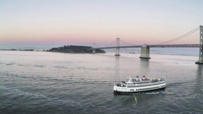 San Francisco: City Cruises Premier Brunch or Dinner Cruise - Choosing Between the Champagne Brunch and Luxury Dinner