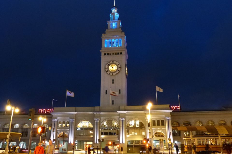 San Francisco Double Decker Bus Night Tour - The narration: multilingual audio that keeps you oriented