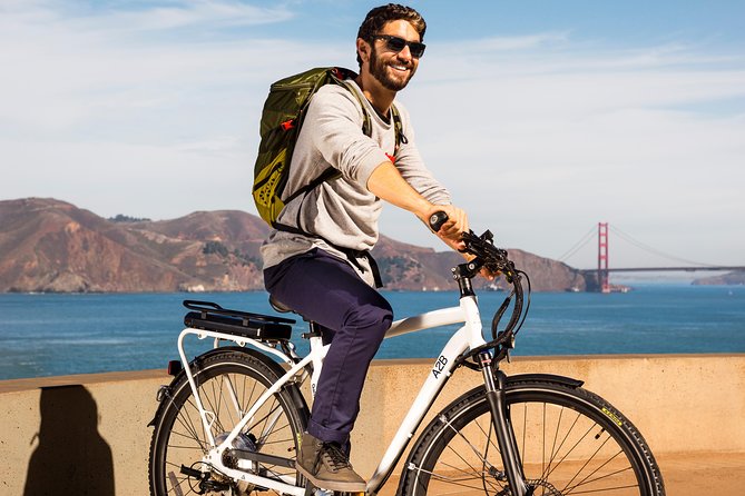 San Francisco E-Bike Tour: City Highlights - Fisherman’s Wharf and Washington Square: your first two “wow” moments