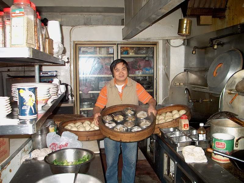 San Francisco: Food Walking Tour of Chinatown & North Beach - Locally made pizza, plus wine and coffee: the finish that feels like a meal
