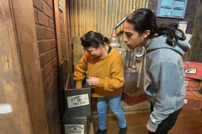 San Francisco: Gangster-Themed Escape Room at PIER 39 - Inside the Speakeasy Room: How the 30 Minutes Feels