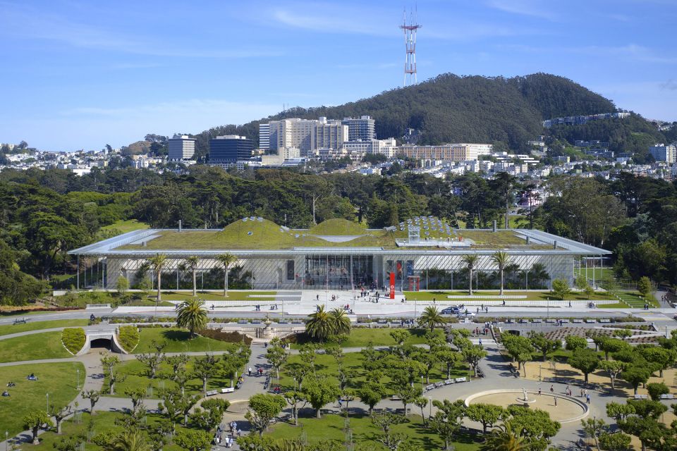 San Francisco: Go City Explorer Pass with 2-5 Attractions - Instant Pass Access: Phone App, Digital Guide, and Entry at Any Included Site