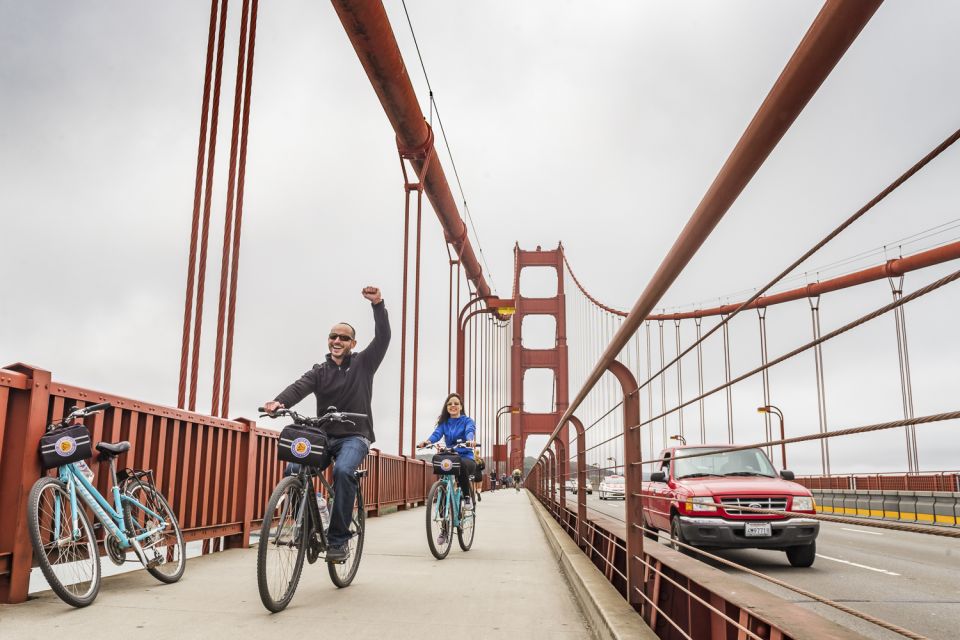 San Francisco: Golden Gate Bridge and Sausalito Cycling Tour - Meeting point on Taylor Street and getting your bike dialed in