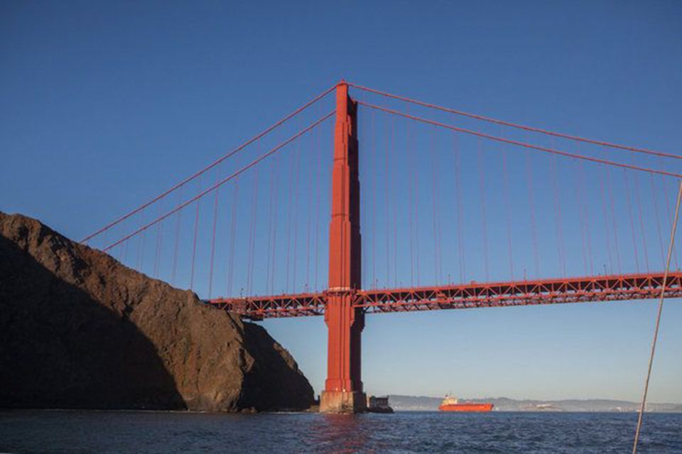 San Francisco: Golden Gate Bridge Catamaran Cruise - Pier 39 to boarding: the fastest way to start right