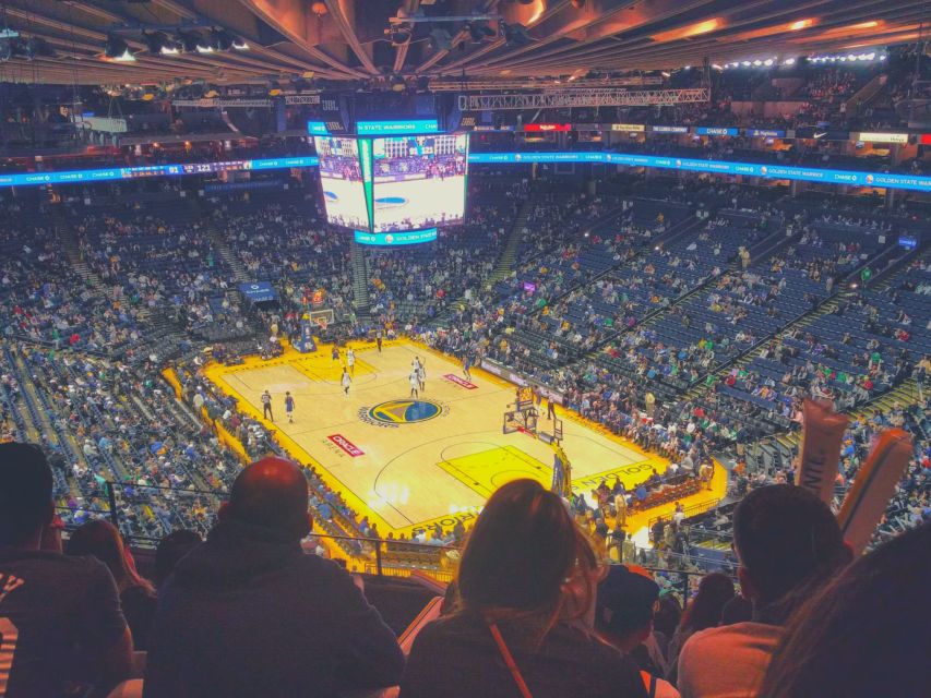 San Francisco: Golden State Warriors Basketball Game Ticket - 150 Minutes of Game-Time Energy, Concessions, and Matchday Activations