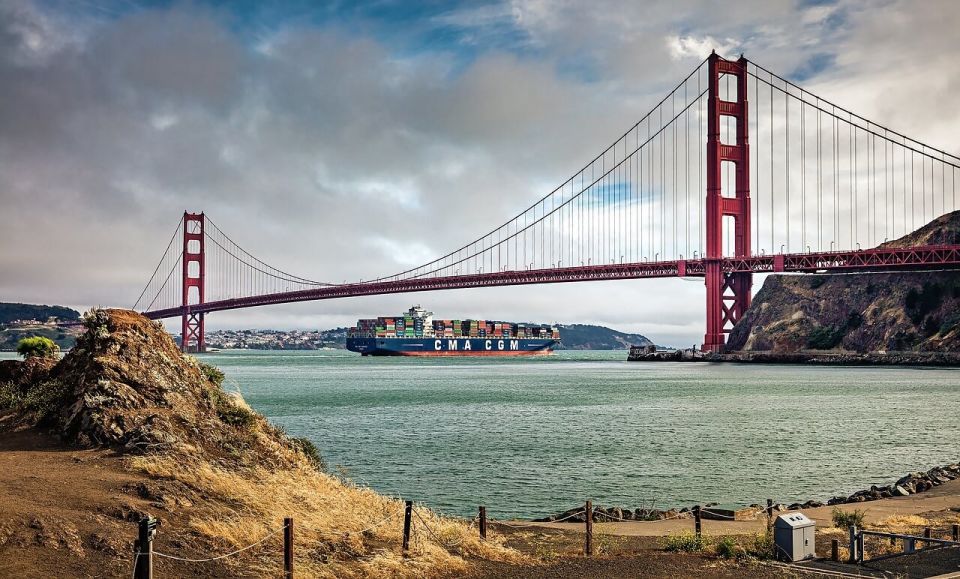 San Francisco Luxury Van Tour - Coit Tower, Little Italy, and Telegraph Hill: getting your bearings fast