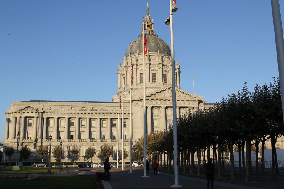 San Francisco: Major Landmarks Private Sightseeing Tour - Haight-Ashbury and Alamo Square: neighborhoods with personality