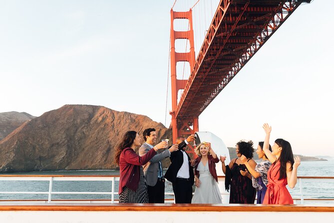 San Francisco Premier Dinner Dance Cruise - Boarding at Pier 3: smooth enough, but don’t underestimate the crowd