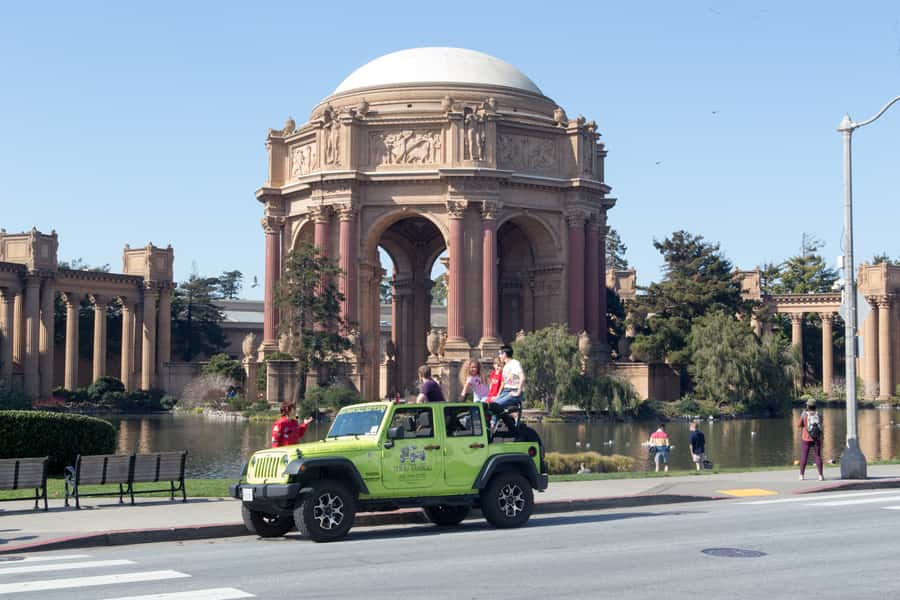 San Francisco: Private City Highlights Tour in a Jeep - Fog, open-air comfort, and how to get better photos