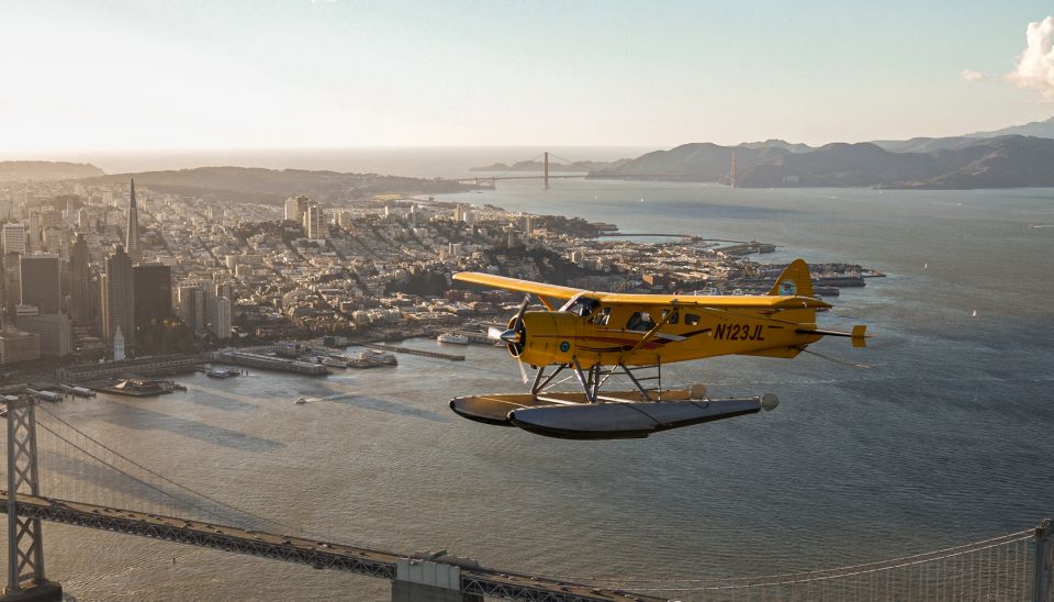 San Francisco: Seaplane Flight with Champagne - Champagne, Apple Cider, and the Final Landing on Water