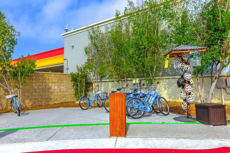San Francisco: Silicon Valley Private Tour with Hotel Pickup - Apple Park Visitor Center: the company’s DNA made visible