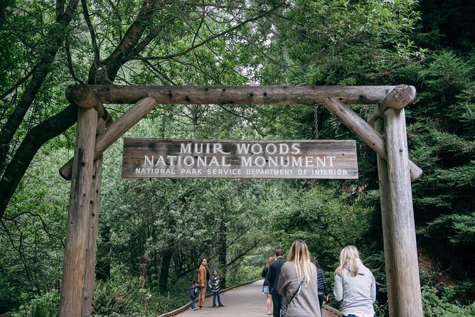 San Francisco Super Saver: Muir Woods & Wine Country w/ optional Gourmet Lunch - Quick hits worth knowing
