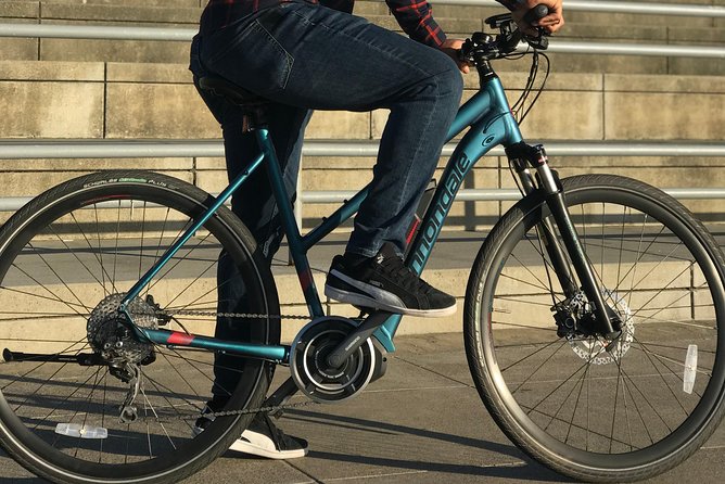 The Best of San Francisco eBike Tour - Haight-Ashbury: a slower break in the middle of the city